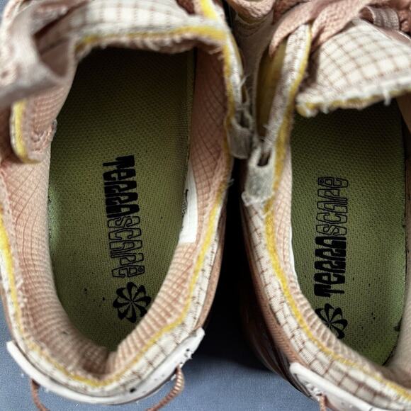 Nike Air Max 90 Terrascape Women’s Size 7 Running Shoes Gym Sneakers DH5073-600 - Picture 5 of 6